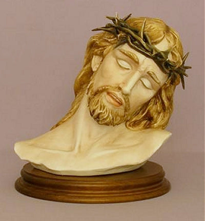 Ecce Homo - Suffering Christ by Luciano Cazzola in hand-painted and hand-crafted Capodimonte porcelain, 10", from Vicenza region of Italy, 12725
