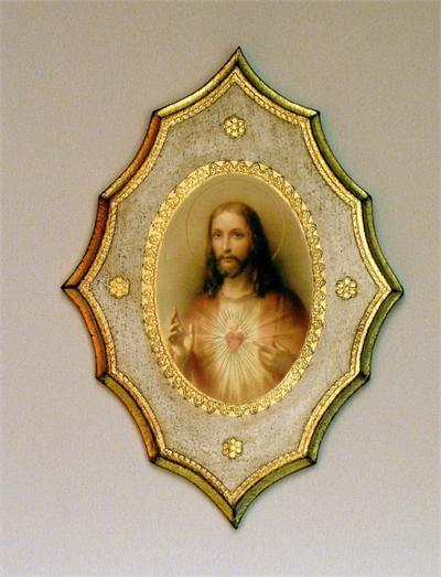 Sacred Heart of Jesus Florentine plaque with a white and gold trim, 7.5 x 10.5". Made in Italy., 12924