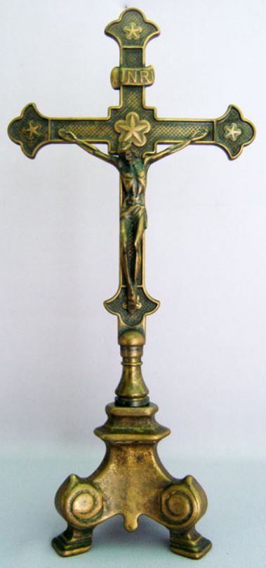 13" Standing Antique Brass Crucifix, Made in Italy, # 7364