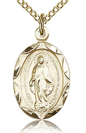 Scalloped Border Miraculous Medal 5/8 in.14kt Gold Filled, Your Choice of Chain # 3198